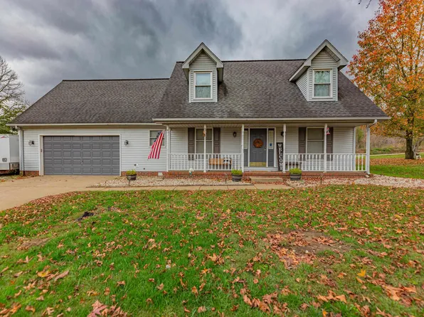 2525 Willow Creek Dr, Evansville, IN 47712