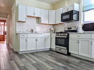 2328 N Ridgeway Ave #2F, Chicago, IL 60647