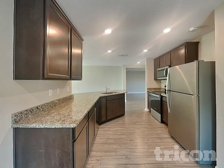 6150 Dolostone Dr — Photo 7