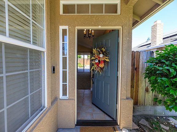 5th image of 335 Douma Way