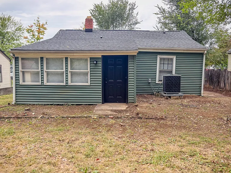 127 Liberty Rd NE — Photo 3