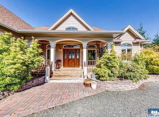 224 Ediz View Dr, Port Angeles, WA 98363