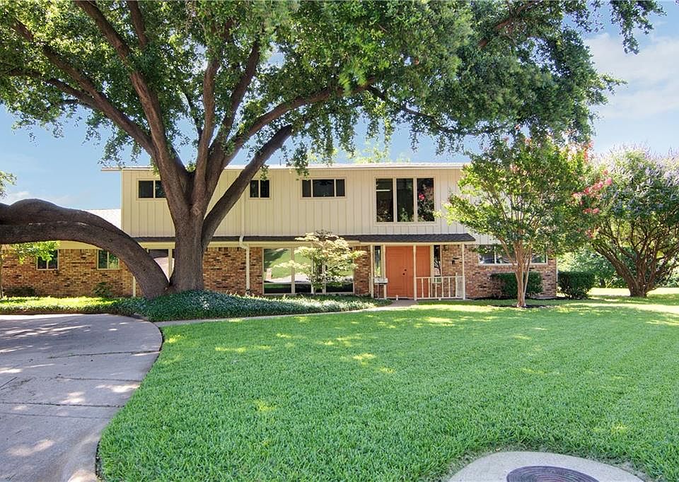 1st image of 4404 Starlight Dr