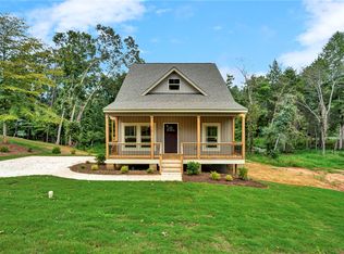 312 Forest Creek Dr, Seneca, SC 29678