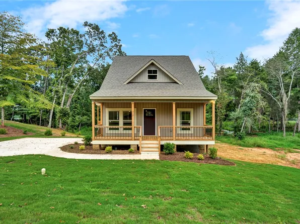 312 Forest Creek Dr, Seneca, SC 29678