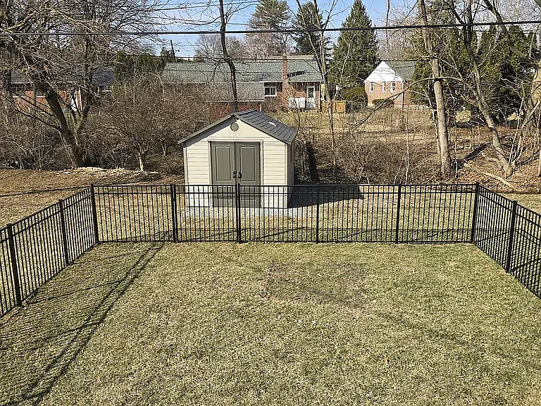 1021 Edgemoor Ct — Photo 17