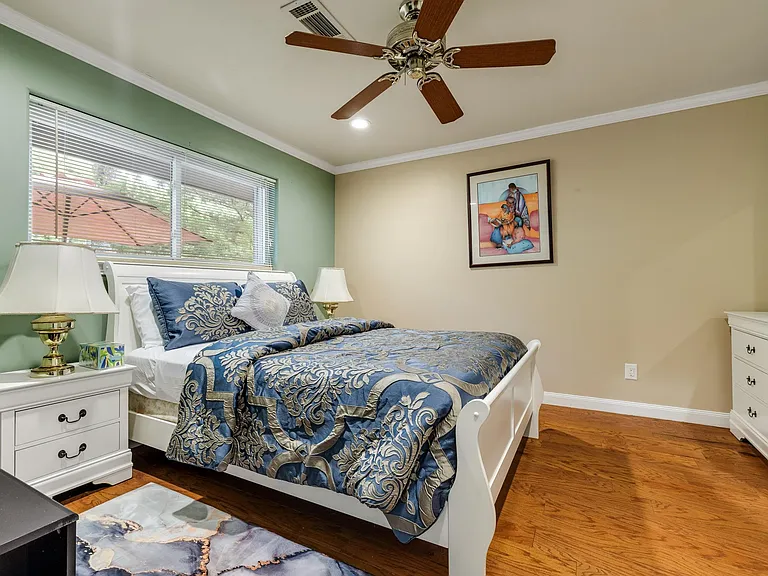433 Ensign Ln — Photo 38