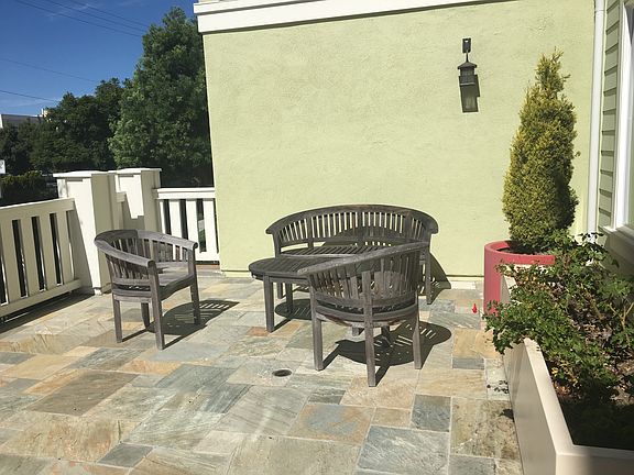 2nd image of 2367 Jefferson St Unit 301
