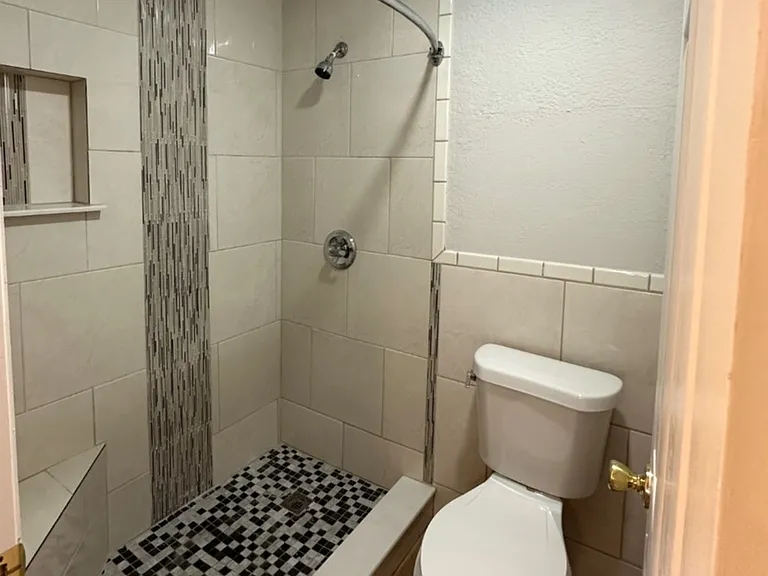 7111 Parkside Villas Dr N — Photo 15