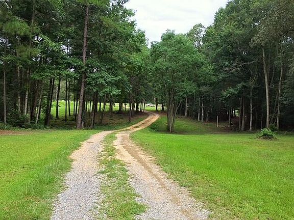 3rd image of 2710 Highway 49