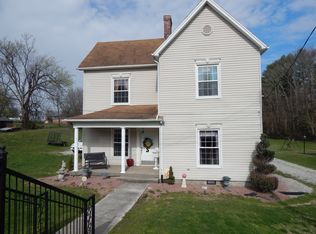 349 S Proctor Knott Ave, Lebanon, KY 40033