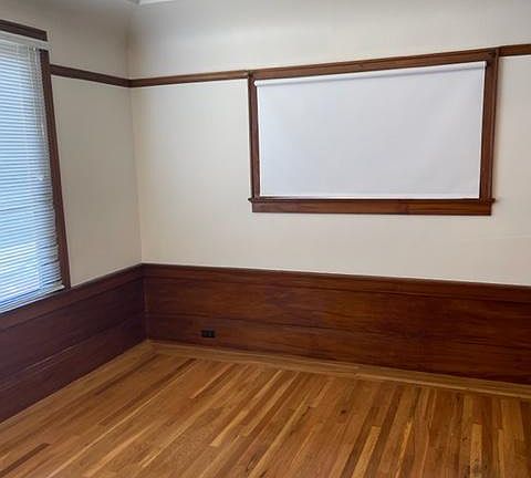 5th image of 2430 34th Ave