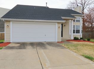 21 Autumn Mist Ct, O Fallon, MO 63366