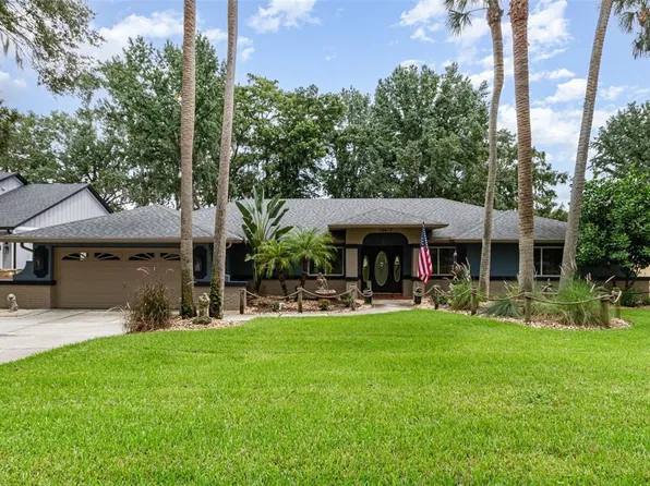 10417 Cypress Rd, Leesburg, FL 34788