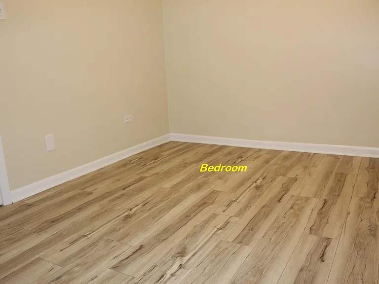 527 N Marshfield Ave #1R — Photo 11