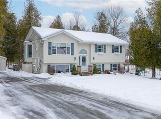2 Tagish Rd, Quispamsis, NB E2E 6C2