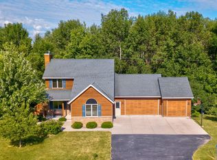 2724 Beech Rd, Brillion, WI 54110