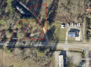 23 Brevard Knoll Dr, Hendersonville, NC 28792