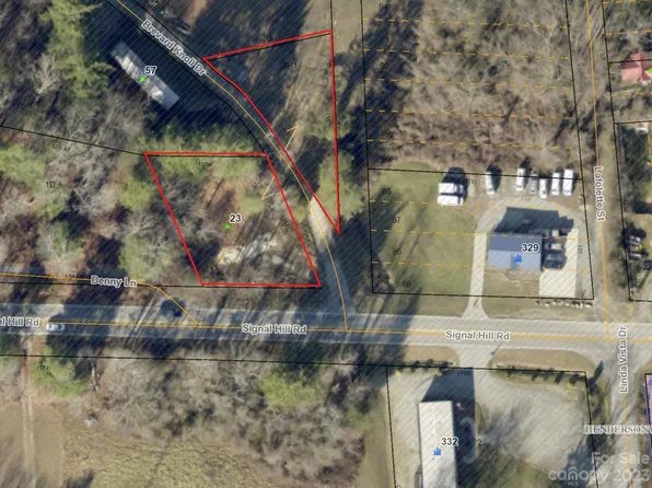 23 Brevard Knoll Dr, Hendersonville, NC 28792