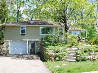 6121 Overlook Dr, Mc Farland, WI 53558