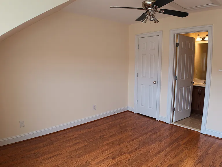3066 Waterloo Ln — Photo 30