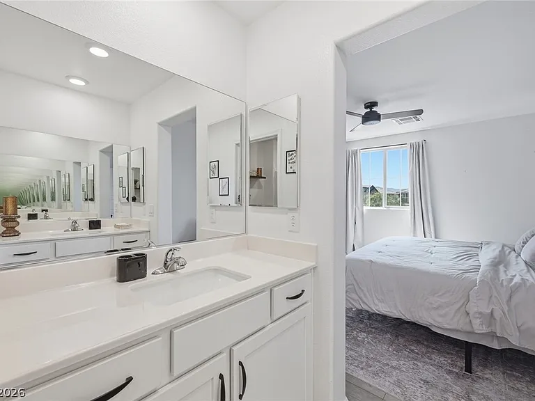 709 Pickled Pepper Pl — Photo 22