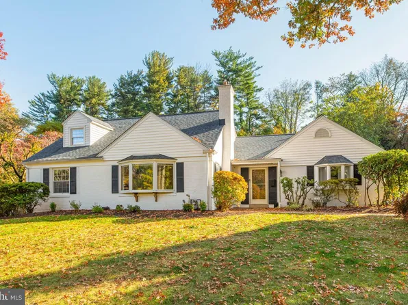 206 Martroy Ln, Wallingford, PA 19086