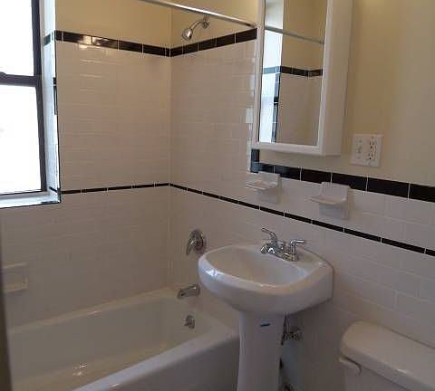 2nd image of 267 Edgecombe Ave APT 6I