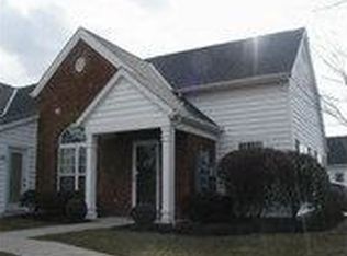 1126 Overlook Ct, Pickerington, OH 43147