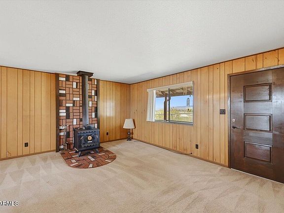 4th image of 1495 S KOCH RANCH Road