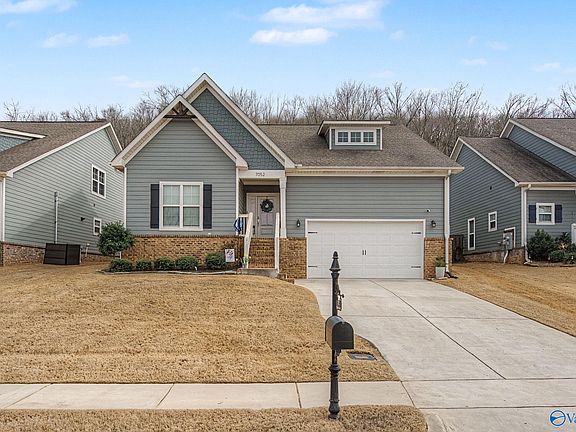 4th image of 7052 Meadow Way Ln