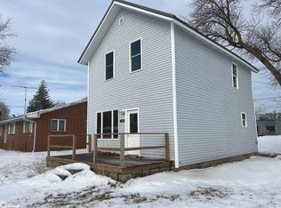 106 W Sheppard St, Dows, IA 50071