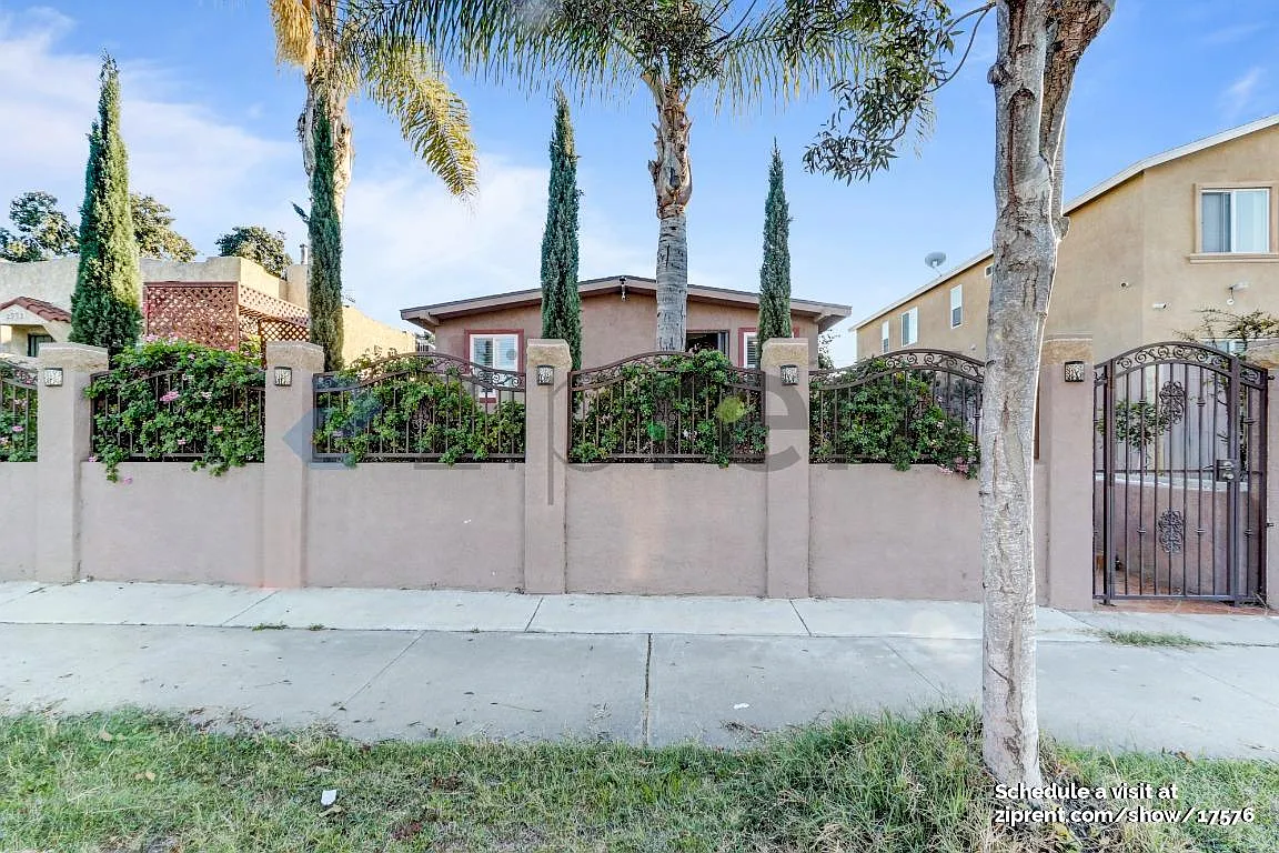 4 bed, 1600 sqft, $3,950 — Photo 1