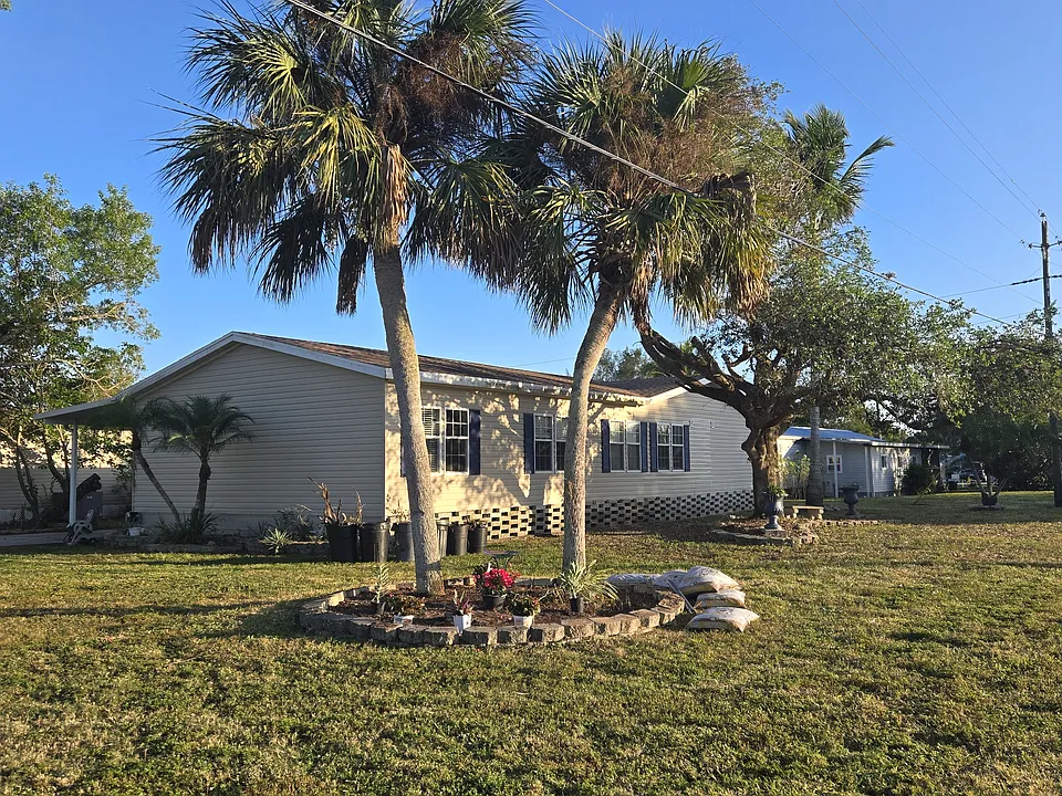 190 Pine Key Ln #190