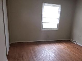 36 Manor Dr, Eldridge, IA 52748