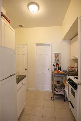 Rented by JK Dansar Corp | media 12