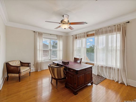 3rd image of 1303 1ST ST