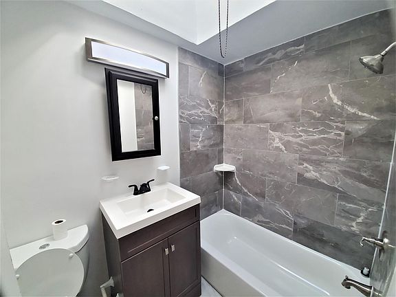 5th image of 6778 Blakemore St #B3