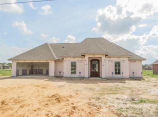 18837 Cade St, Iowa, LA 70647