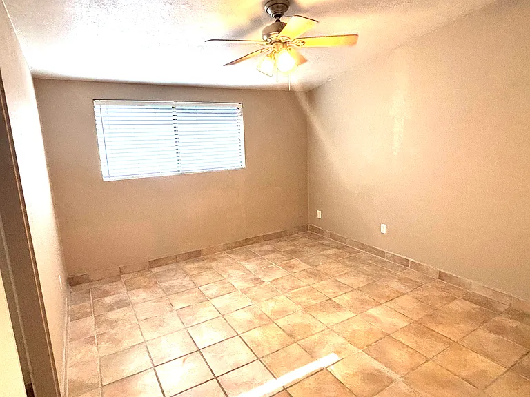 5512 E Alta Vista St — Photo 8