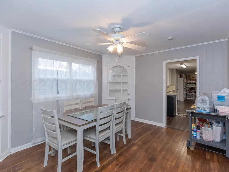 922 Mary Ellen St #A — Photo 5