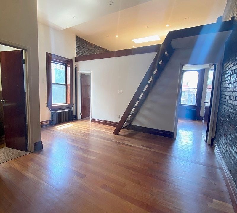 1st image of 1261 Park Ave #B12