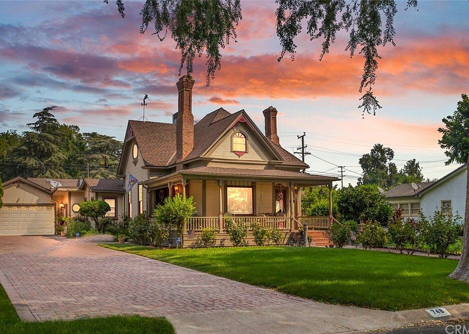 1st image of 748 Orchid Dr