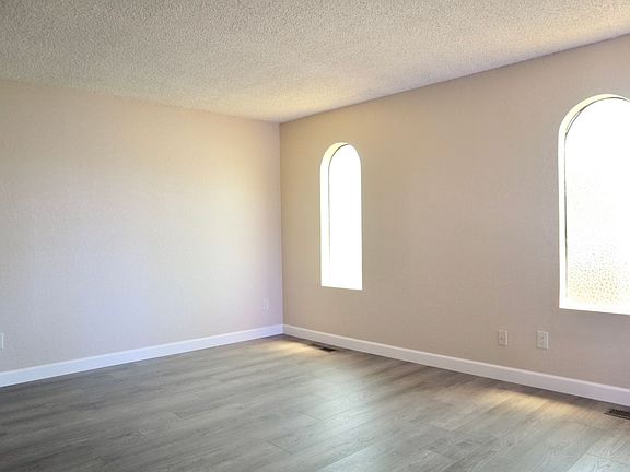 3rd image of 43510 Bryant St APT B-1