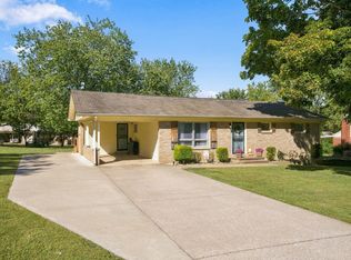 204 Park Cir, Waverly, TN 37185