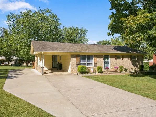 204 Park Cir, Waverly, TN 37185
