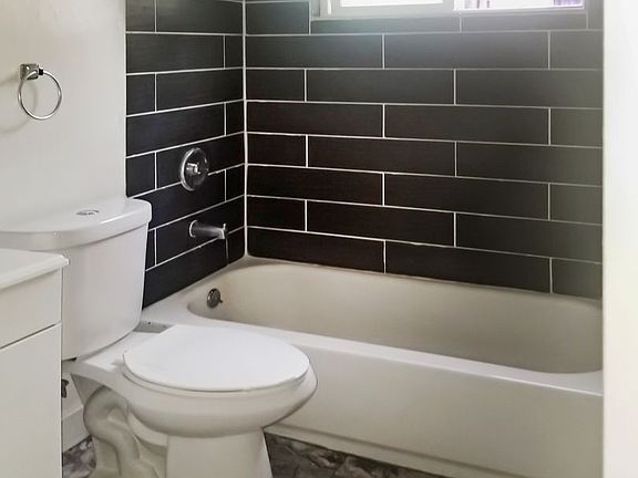 4th image of 4203 S Olive St #548