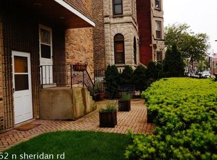 7662 N Sheridan Rd #528, Chicago, IL 60626