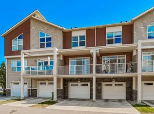 108 E Redstone Vw NE, Calgary, AB T3N0M9