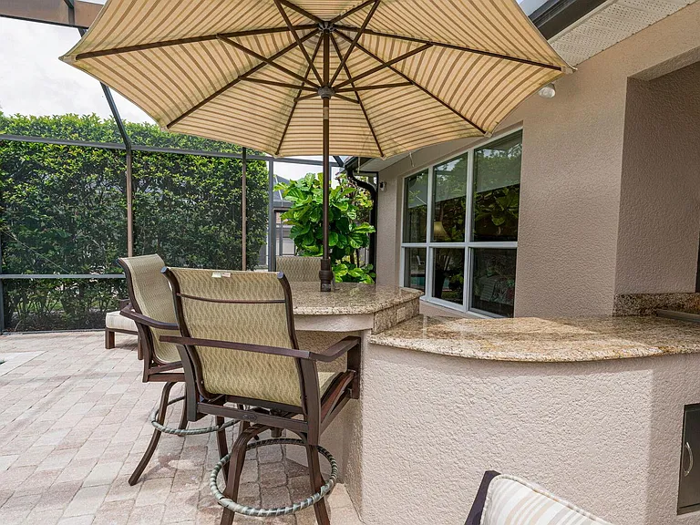 7667 Martino Cir — Photo 5